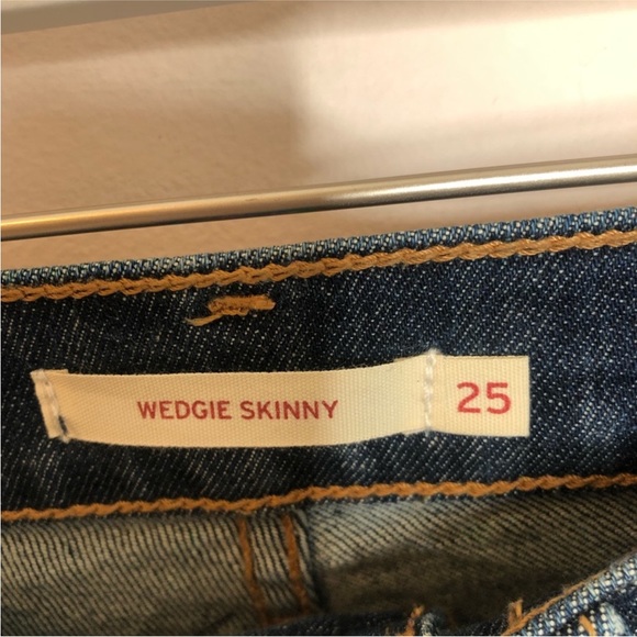 Levis ⚡️wedgie skinny jeans 25 - Picture 5 of 7